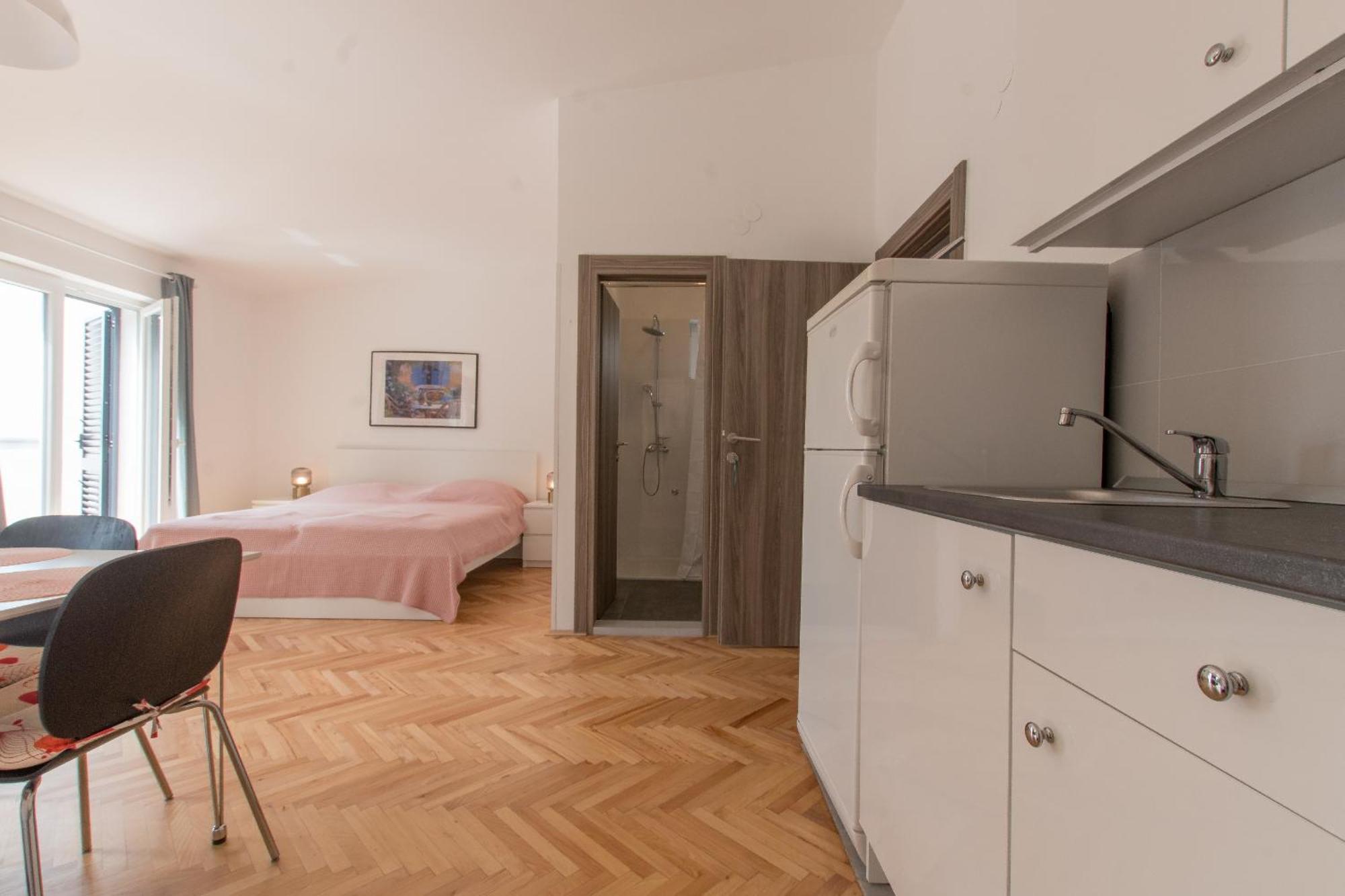 Spacious Family Apartment Casa Lili 克瓦维卡 外观 照片